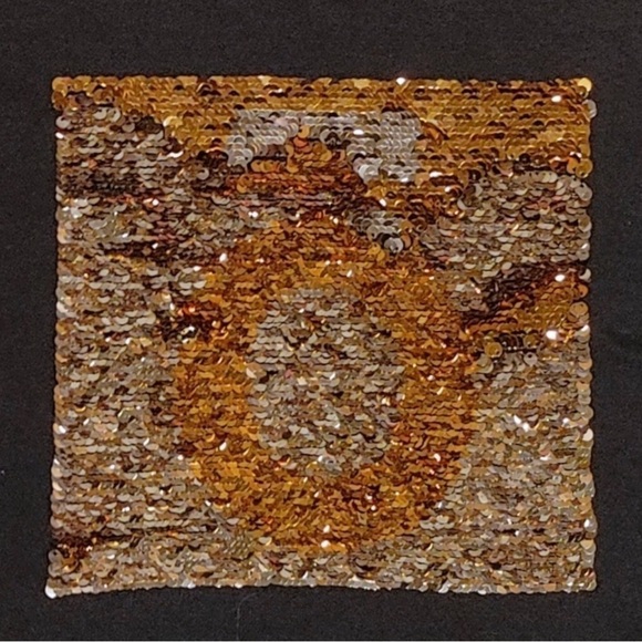 BLACK Fitted Sequined T-Shirt - Picture 3 of 3